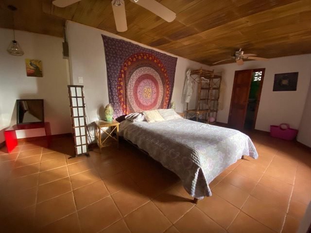 5db2ebba-aca9-4d93-9f6d-37b11faa4c3d